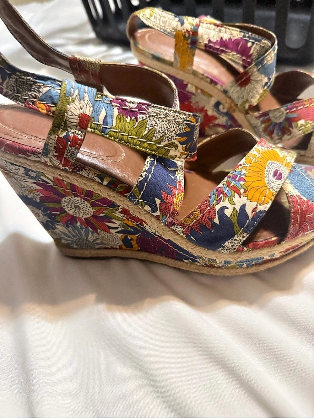 Hush Puppies Floral Print Espadrille Slingback Wedge Sandals Blue & Multicolor
